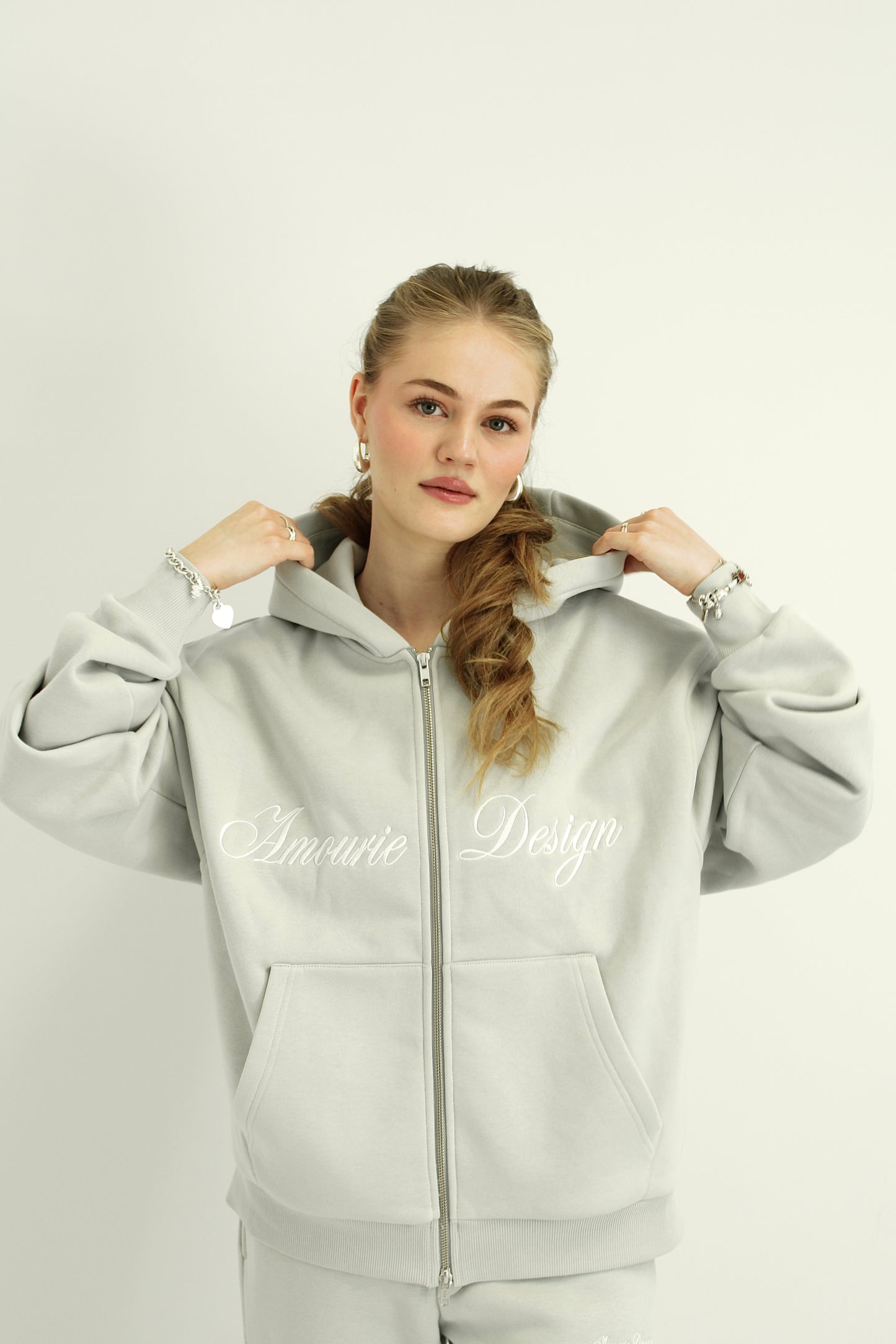ZIP HOODIE